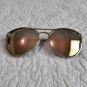 Quay Australia Oval Sunglasses - Cherry Bomb - Rose Gold